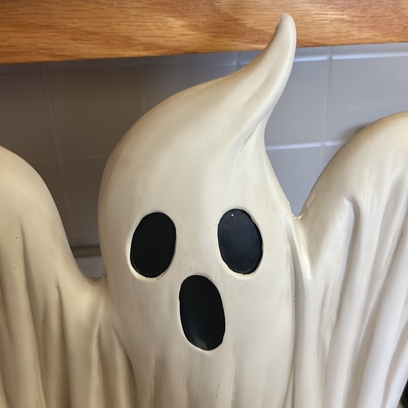 Burlington Halloween Ghost Statue 👻 - Picture 2 of 5